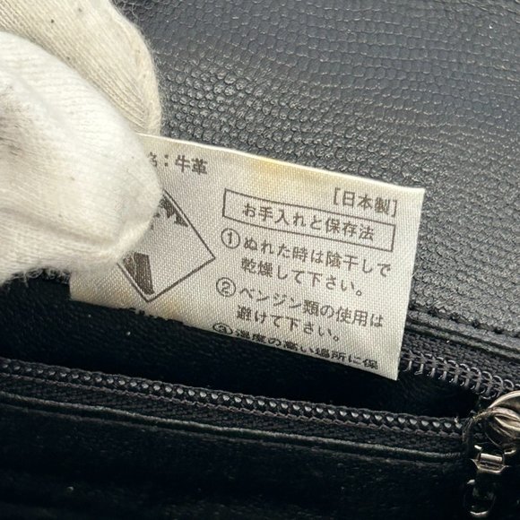 Givenchy 4G Handbag - Picture 14 of 14